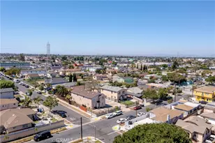 689 E 115, Los Angeles, CA 90059 - Photo 8