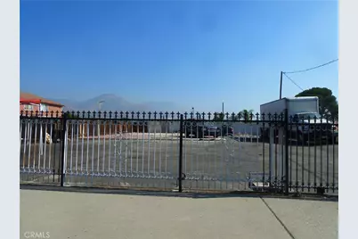 3119 N Golden, San Bernardino, CA 92404 - Photo 2