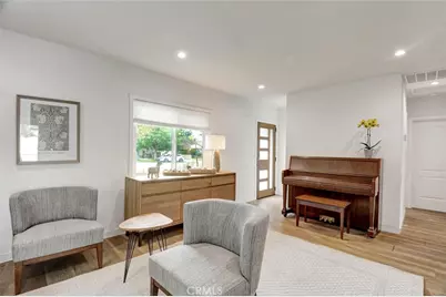 929 N Sunset, Azusa, CA 91702 - Photo 4