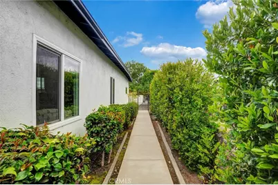 929 N Sunset, Azusa, CA 91702 - Photo 18
