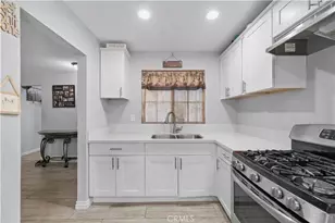 964 E La Verne, Pomona, CA 91767 - Photo 10