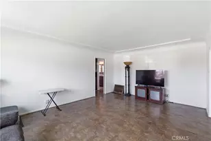 10019 Rosecrans, Bellflower, CA 90706 - Photo 8