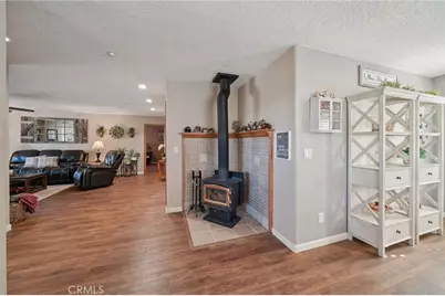 5319 Desert View, Wrightwood, CA 92397 - Photo 14