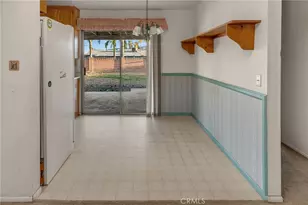 41278 Torrey Pine Ct, Hemet, CA 92544 - Photo 8