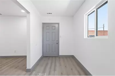 1327 S Eastern, Commerce, CA 90040 - Photo 12