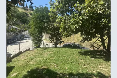 2626 Commodore, Los Angeles, CA 90032 - Photo 4