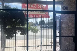 3030 W Ball Rd, Anaheim, CA 92804 - Photo 14