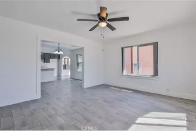 205 W 98th, Los Angeles, CA 90003 - Photo 14