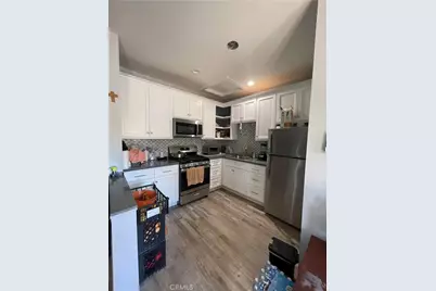 17183 Sunburst, Sherwood Forest, CA 91325 - Photo 6