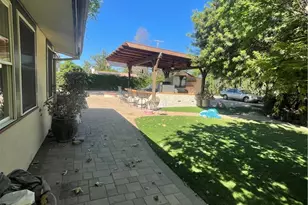 17183 Sunburst, Sherwood Forest, CA 91325 - Photo 38