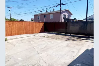 1118 E 77th, Los Angeles, CA 90001 - Photo 12