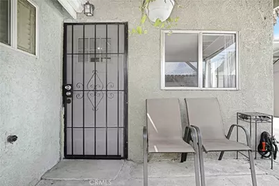 810 E 87th, Los Angeles, CA 90002 - Photo 24