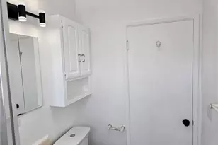 1340 W Holt, Ontario, CA 91762 - Photo 30