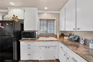 4049 Martin Luther King Jr, Lynwood, CA 90262 - Photo 12