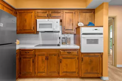 12722 Glynn Avenue, Downey, CA 90242 - Photo 8