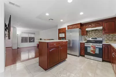 9200 Palm Street #6, Bellflower, CA 90706 - Photo 2