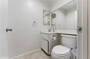 9200 Palm St, Bellflower, CA 90706 - Photo 18