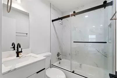 18316 Santana, Cerritos, CA 90703 - Photo 26