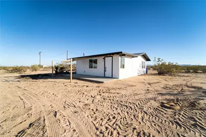 65125 Saturn, Joshua Tree, CA 92252 - Photo 2