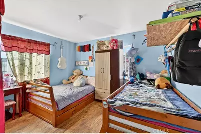 750 E 48th, Los Angeles, CA 90011 - Photo 6