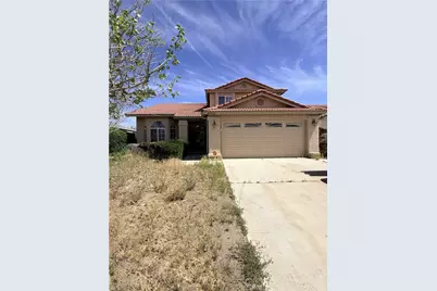 43922 Fallon Drive, Lancaster, CA 93535 - Photo 2