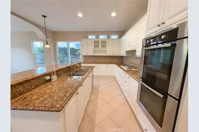 17 Kennedy Court, Trabuco Canyon, CA 92679 - Photo 2