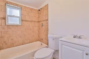 1712 E 57th, Los Angeles, CA 90058 - Photo 20
