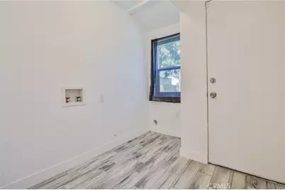 1331 W Manchester, Los Angeles, CA 90044 - Photo 20