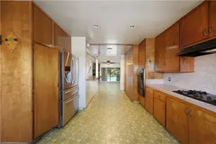 7205 Glencliff Dr, Downey, CA 90240 - Photo 22