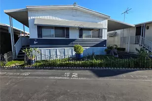 20806 Gridley Road, Lakewood, CA 90715 - Photo 24