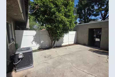 26938 Via Terraza, Saugus, CA 91350 - Photo 32