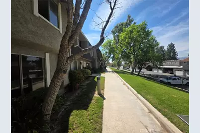 26938 Via Terraza, Saugus, CA 91350 - Photo 4