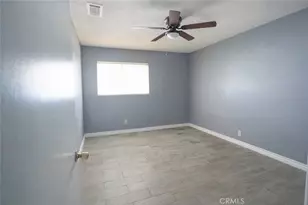 18264 Santa Ana, Bloomington, CA 92316 - Photo 20