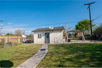 18264 Santa Ana, Bloomington, CA 92316 - Photo 28