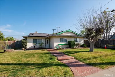 18264 Santa Ana, Bloomington, CA 92316 - Photo 2