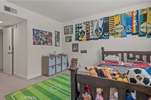 14521 Benefit St, Sherman Oaks, CA 91403 - Photo 10