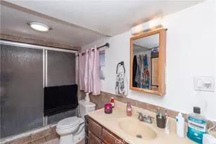 811 S Gage Ave, Los Angeles, CA 90023 - Photo 8