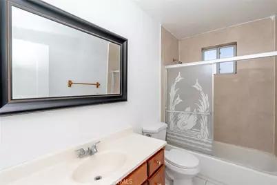 811 S Gage Avenue, Los Angeles, CA 90023 - Photo 14