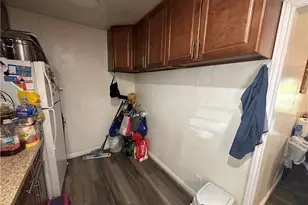 10673 Saticoy, Los Angeles, CA 91352 - Photo 12