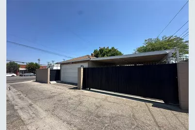 10673 Saticoy, Los Angeles, CA 91352 - Photo 20