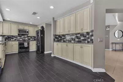 25559 Los Cabos Dr, Moreno Valley, CA 92551 - Photo 12