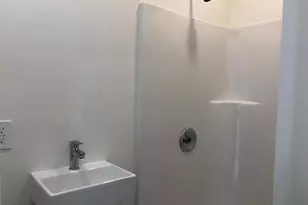 6563 Kansas Ave, Los Angeles, CA 90044 - Photo 18