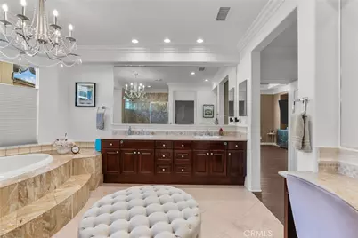 20366 Via Galileo, Porter Ranch, CA 91326 - Photo 70