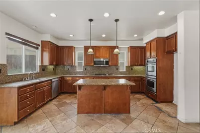 28366 Northmoore Place, Menifee, CA 92584 - Photo 12