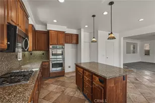 28366 Northmoore Pl, Menifee, CA 92584 - Photo 18