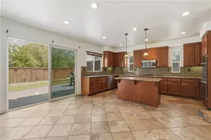 28366 Northmoore Pl, Menifee, CA 92584 - Photo 14