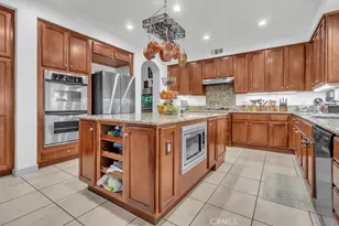 42740 Portraits Ln, Temecula, CA 92592 - Photo 12