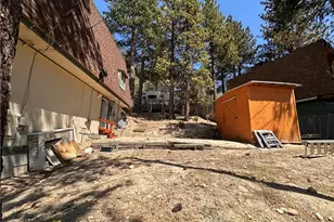 2476 Elko, Arrowbear, CA 92382 - Photo 36