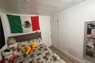 227 Palos Verdes Dr, Santa Ana, CA 92704 - Photo 18