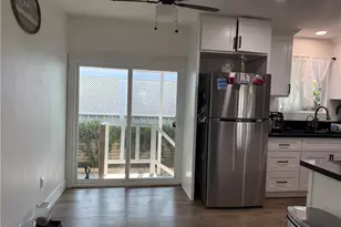 227 Palos Verdes Dr, Santa Ana, CA 92704 - Photo 12